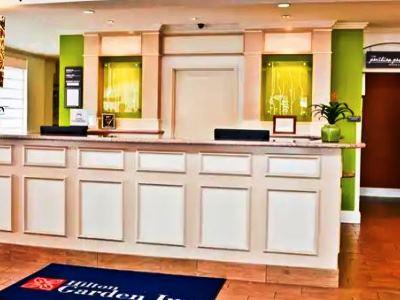 Hilton Garden Cincinnati Northeast 3*