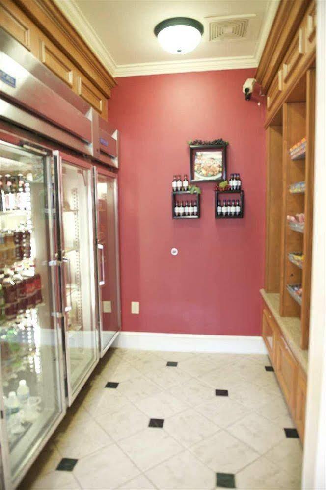 Hilton Garden Cincinnati Northeast Hotel 3*